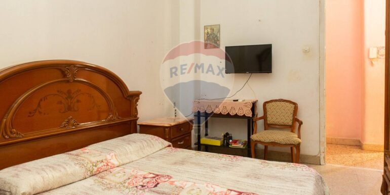 20251022185222-995478-18