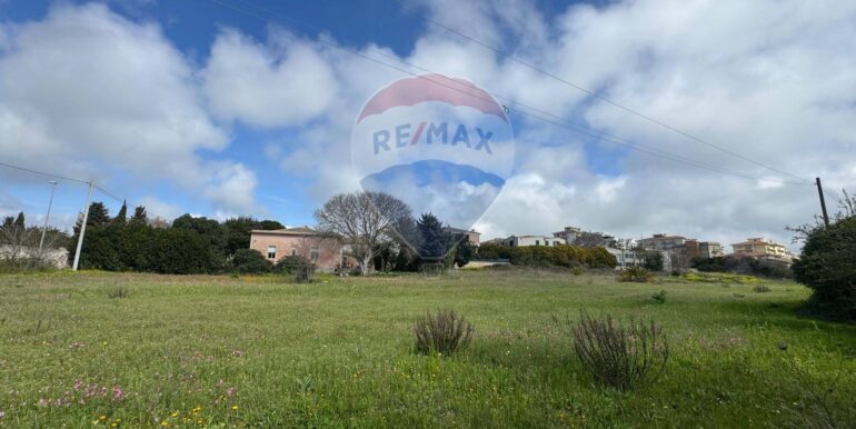 20251022190956-995493-7