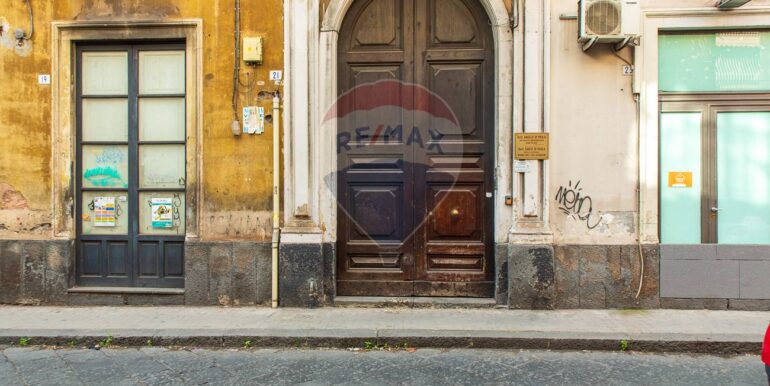 2025102221018-995287-1