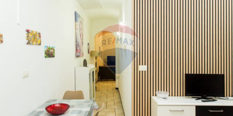 2025102221123-995287-8