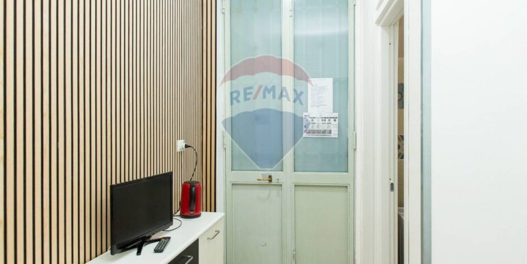 2025102221135-995287-9