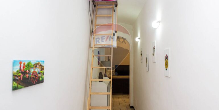 2025102221232-995287-14