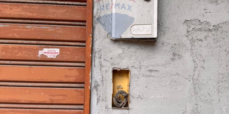 20251023103817-995525-12