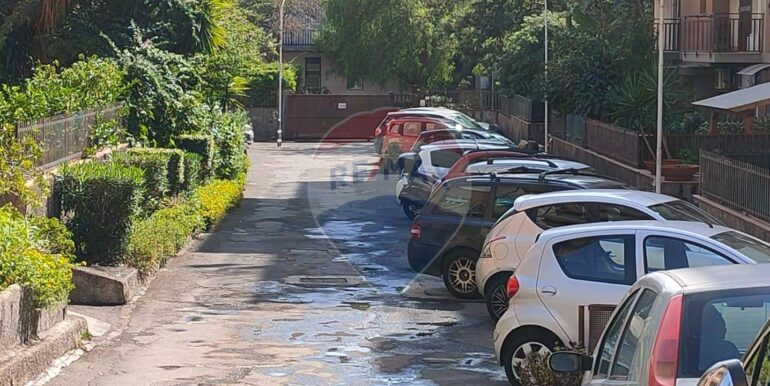 2025102494500-995712-32