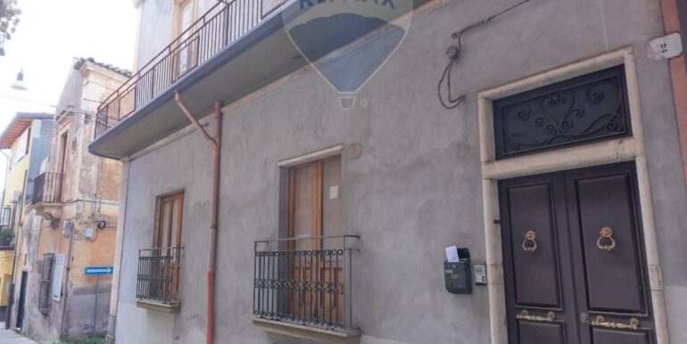 20251025124011-996087-1