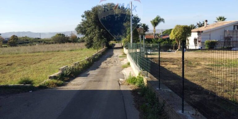 20251025171126-996082-1