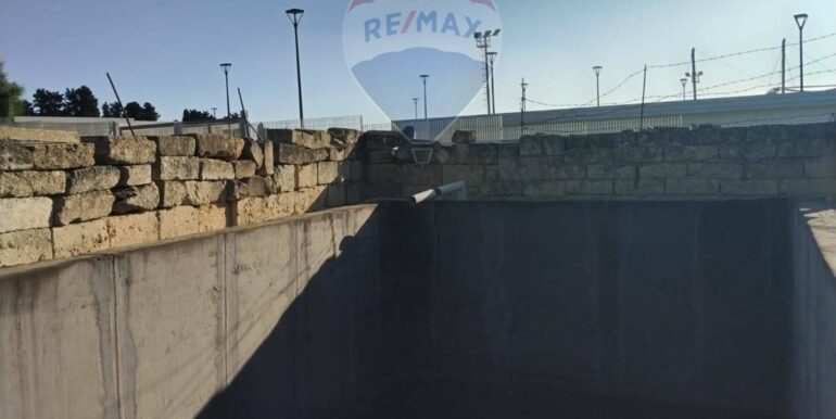 20251025171129-996082-3