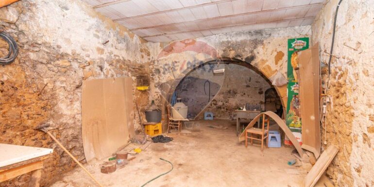 2025102522200-991731-29