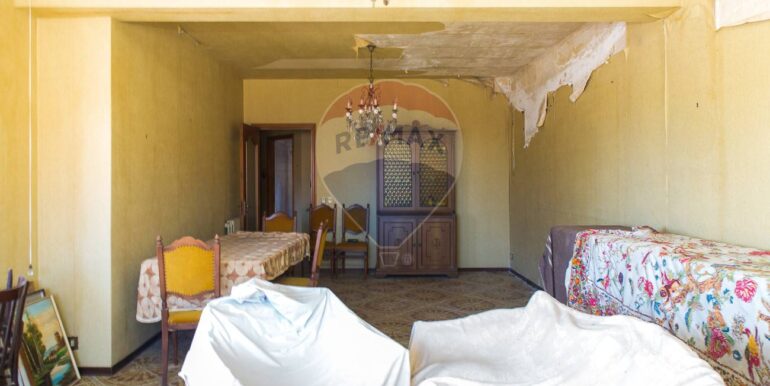 20251026181050-966487-23