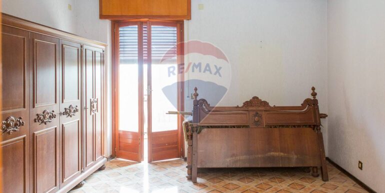 20251026181113-966487-31