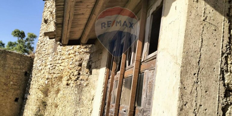 20251027215222-996426-2