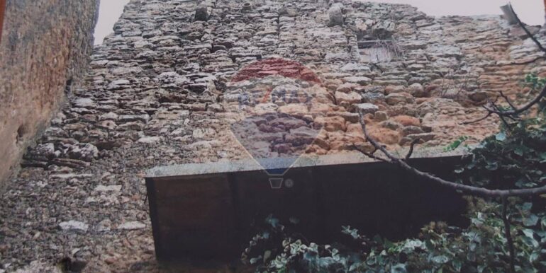 20251027215222-996426-3