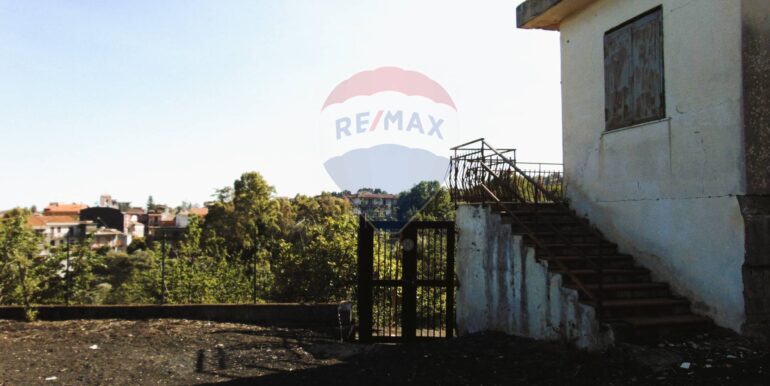 20251028113812-996524-10