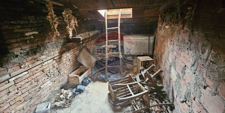 20251028151822-996740-2