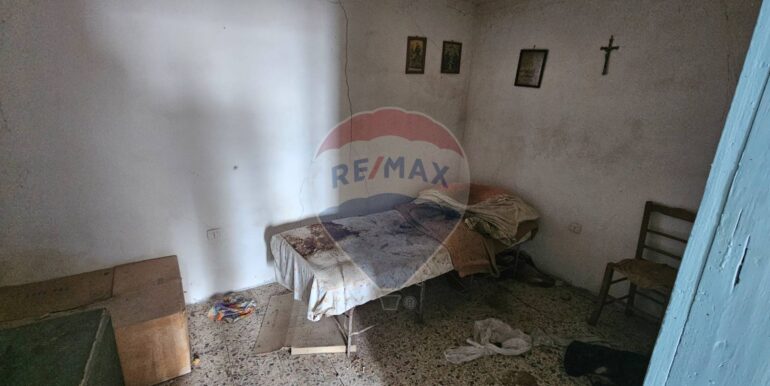 20251028151855-996740-13