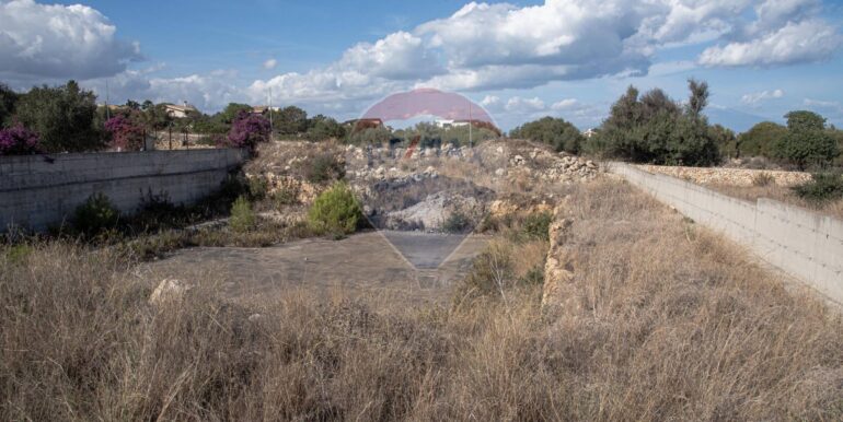 20231111210143-801929-19