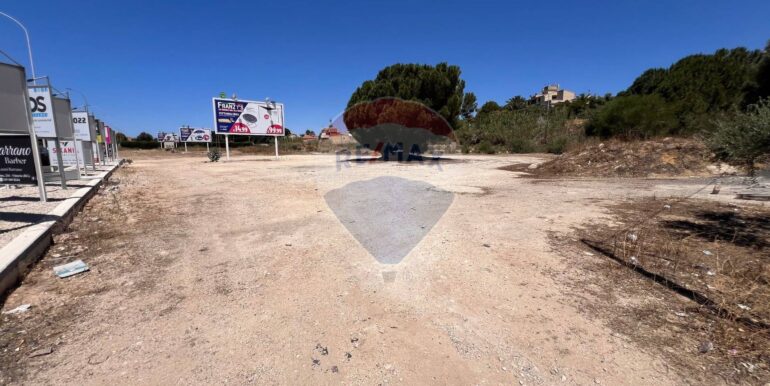 20240729175125-879493-6