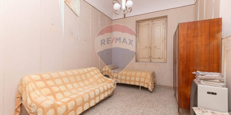 20240809210641-801952-16