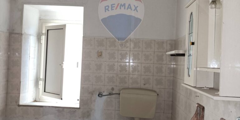 20241023155701-881120-21