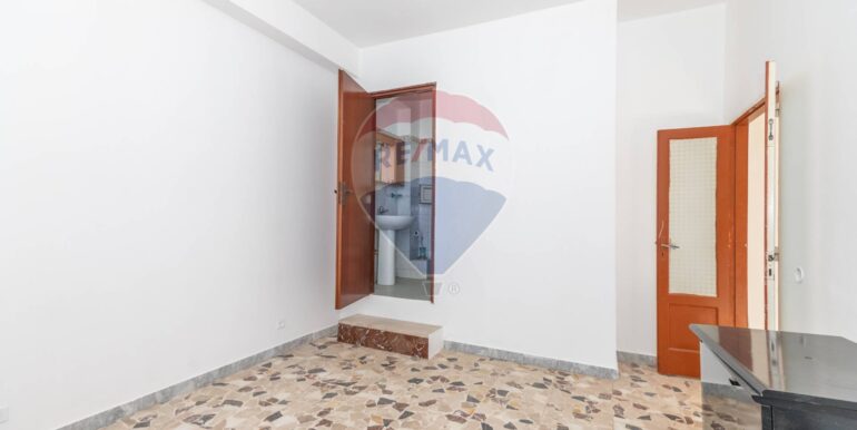 20241126181720-905216-13