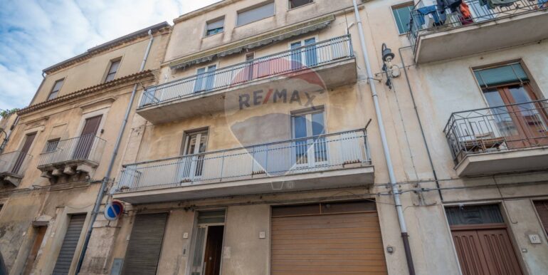 20241203202139-906893-11