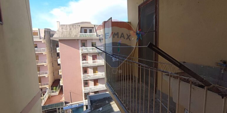 2025010885420-917770-5