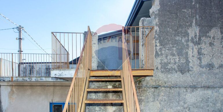 20250114202503-919544-18