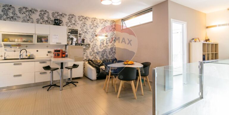 20250115112820-914468-13