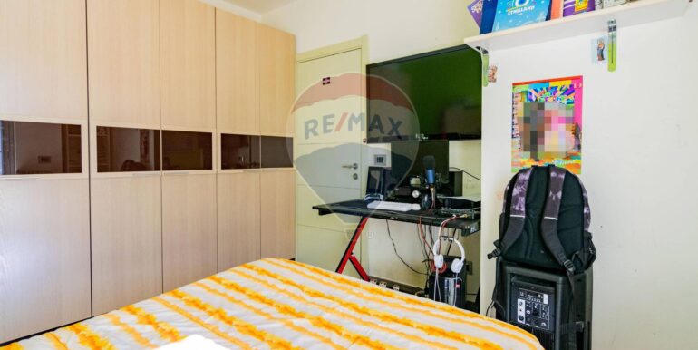 20250115112855-914468-23