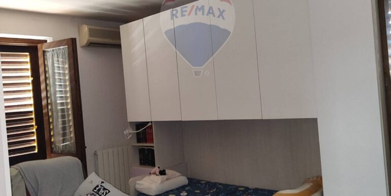 20250115174755-919875-34