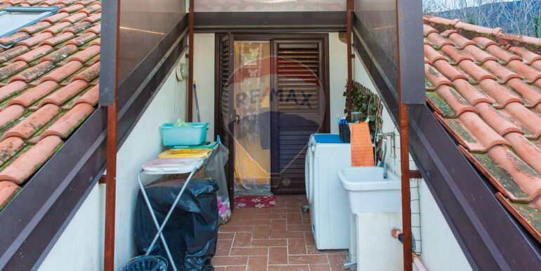 20250116155401-920006-23