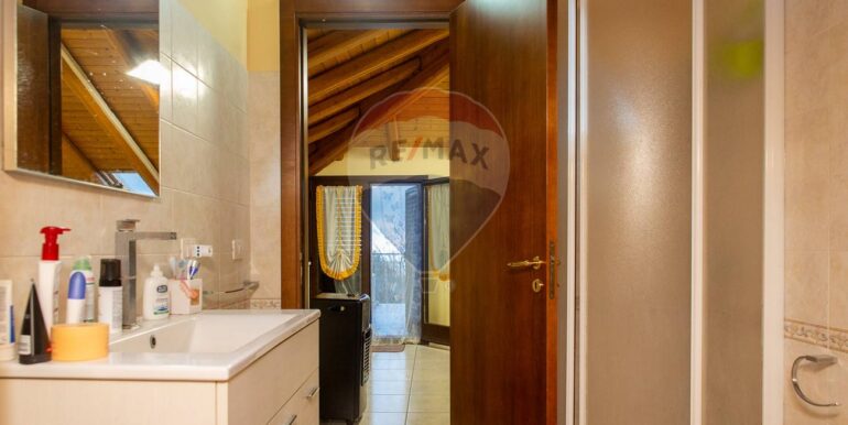 20250116155412-920006-28