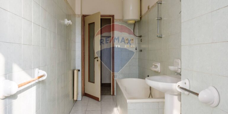 20250116183332-919510-17