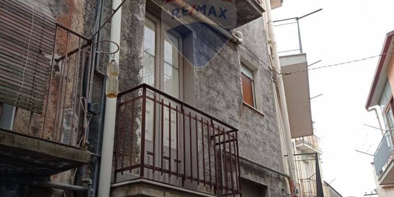 20250122183518-921617-1