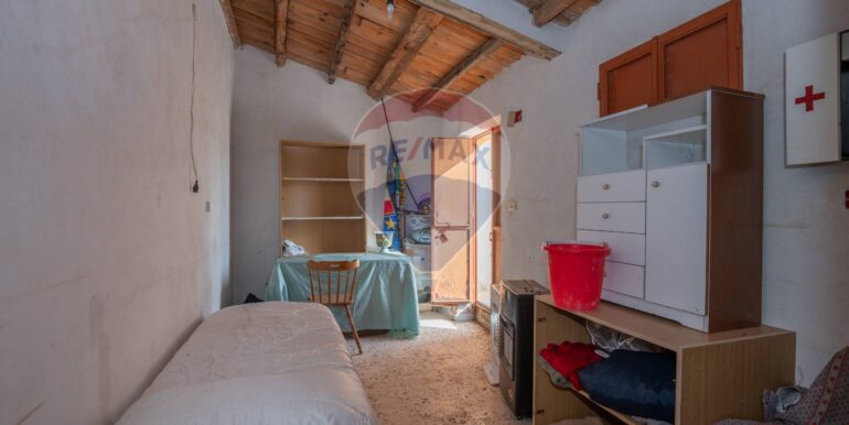 2025012422313-921903-6