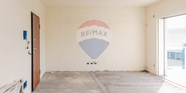 20250125163051-921229-16