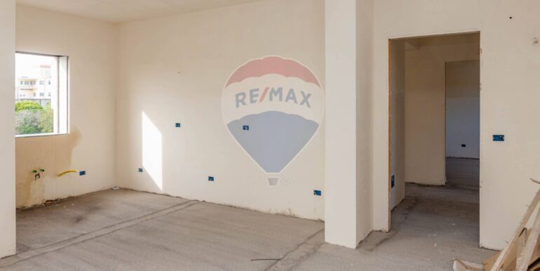 20250125163054-921229-18