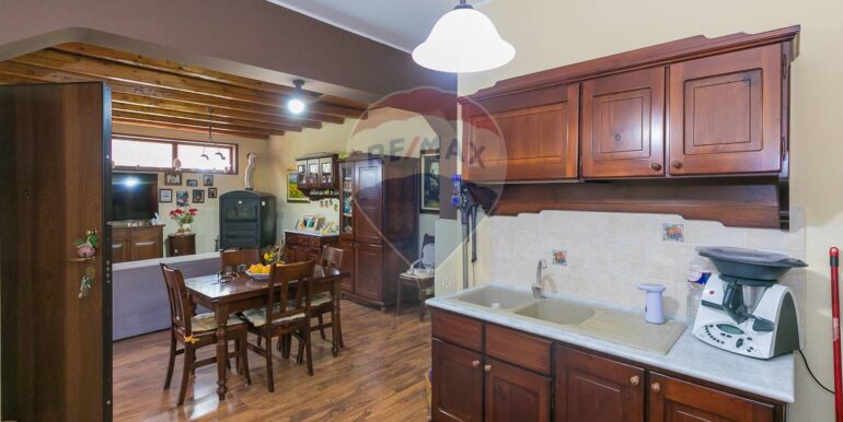 2025012581440-922354-7