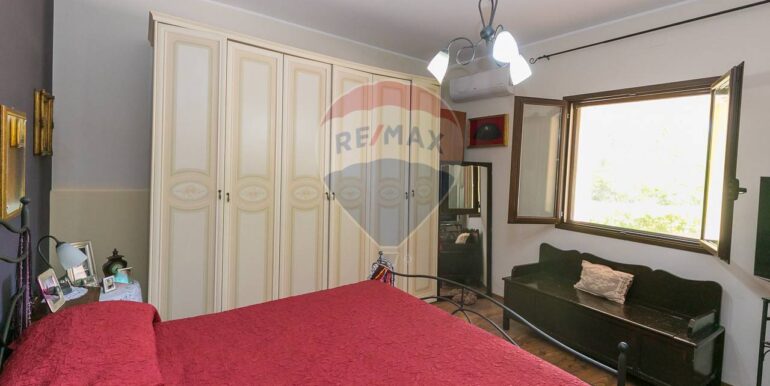 2025012581456-922354-16