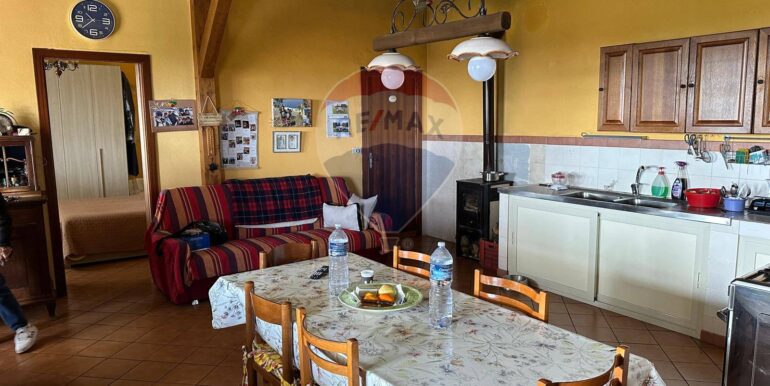 20250127115800-920024-3