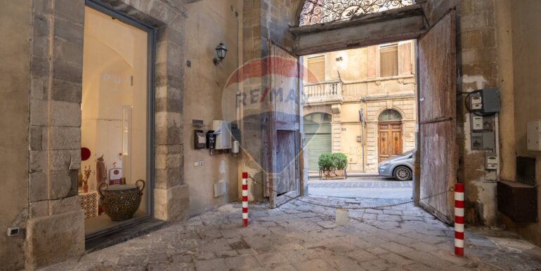 20250127192747-923013-5