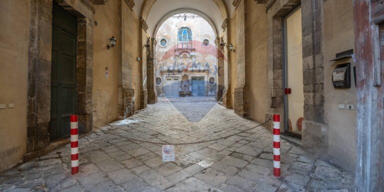 20250127192753-923013-6