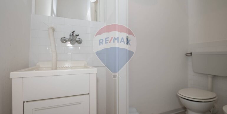 20250127192819-923013-12