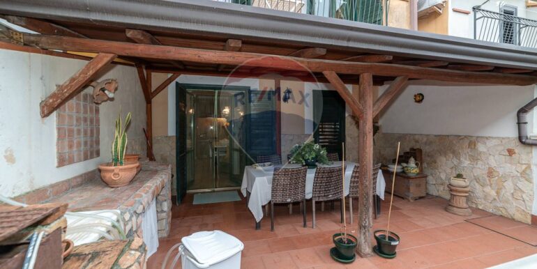 20250131190533-924175-17