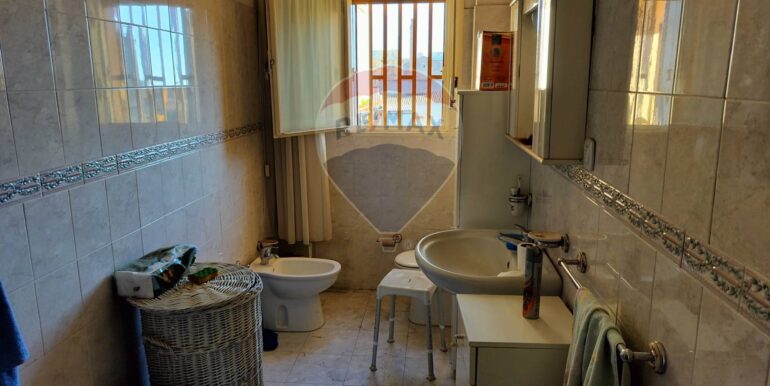 20250206163208-914774-18