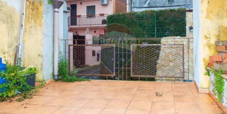 20250224175732-932161-15