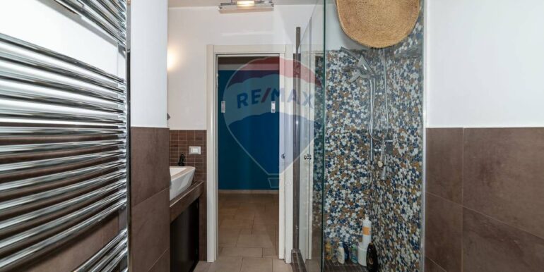 20250225123019-932299-19