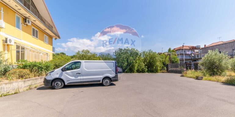 20250227154058-932902-12