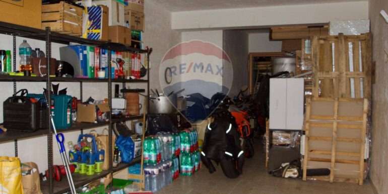 20250303183403-933660-15