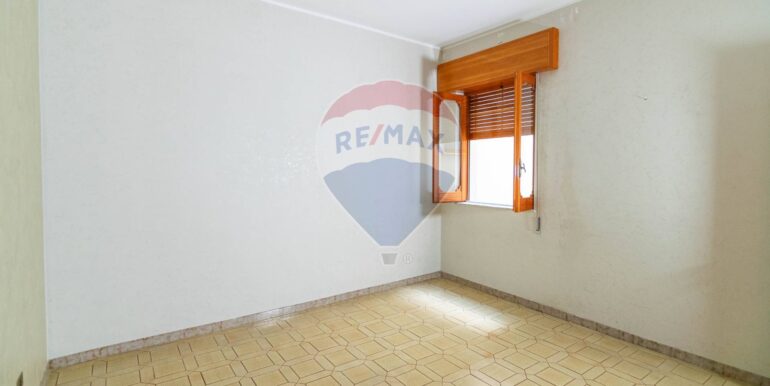 20250312105036-932799-12